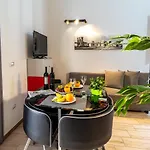 Syracuseapartments Isonzo Di Siracusa Stupendo Vicino Ad Ortigia E A 200m Dal Mare Syracuse
