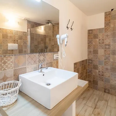 Syracuseapartments Isonzo Di Siracusa Stupendo Vicino Ad Ortigia E A 200m Dal Mare Дом отдыха *